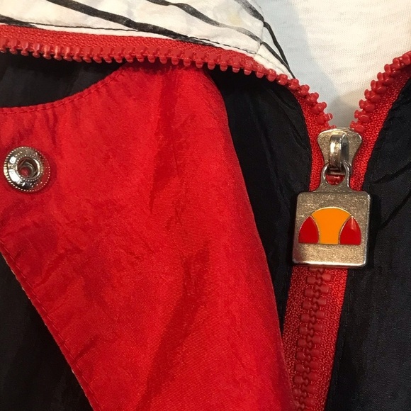 VINTAGE ELLESSE 80's Windbreaker Jacket - Picture 13 of 15